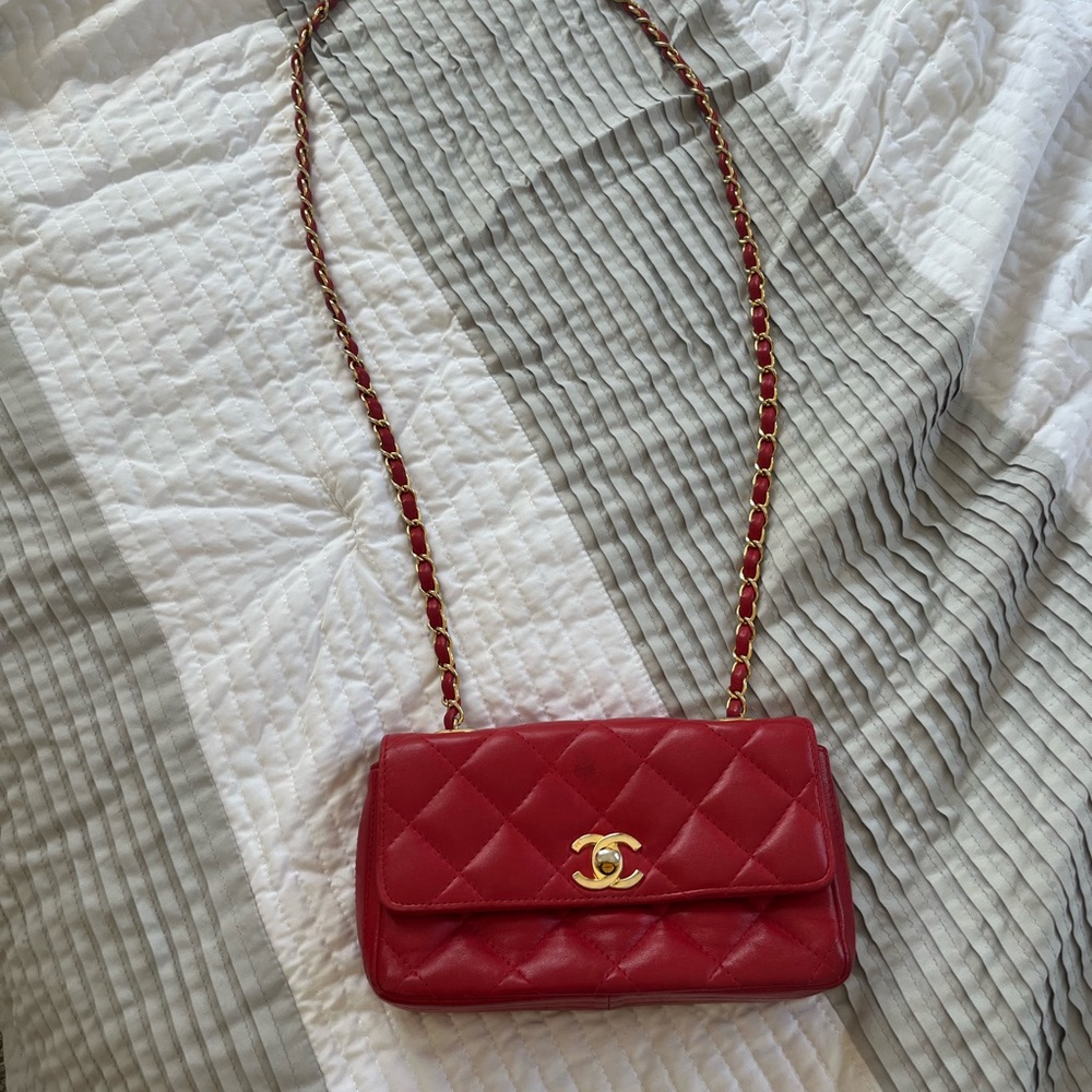 Chanel purse